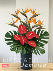 Arreglo con Anturios Juego de Corazones