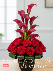 Rosas Rojas y Callas Rojas: Pasión Vibrante y Elegancia Clásica