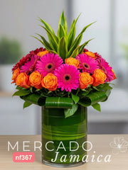 Arreglo Floral con Gerberas en Cilindro