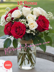 Contraste de Amor: Centro de Mesa de Rosas Rojas y Blancas México