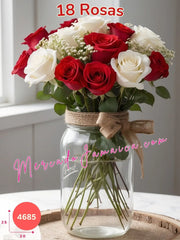 Contraste de Amor: Centro de Mesa de Rosas Rojas y Blancas México