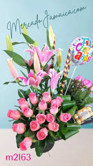 Arreglo en Carreta con Rosas y Acapulcos