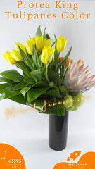 Arreglo con Protea y 20 Tulipanes Color !