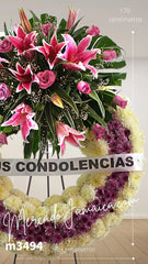 Corona Fúnebre con Rosas Todo El Cielo