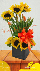 Arreglo de Girasoles y Tulipanes Color !