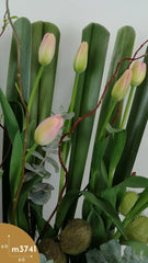 Arreglo con Tulipanes Rosa Catalina