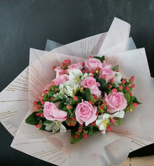 12 Rosas en Ramo Dulce