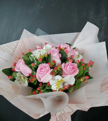 12 Rosas en Ramo Dulce