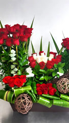 ¡Hermoso Arreglo con Rosas!