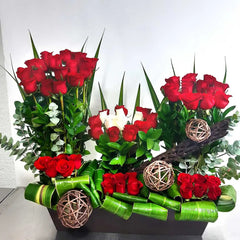 ¡Hermoso Arreglo con Rosas!