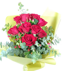 ¡Ramo 9 Rosas en Ramo Rojo!