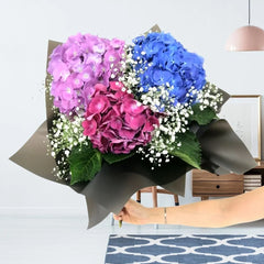 Ramo con Hortensias Color