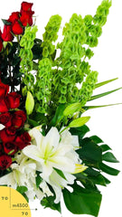 ¡Maravilla 50 Rosas Arreglo Floral de Rosas Rojas!