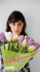 Ramo con Flores Tulipanes Morados, Blancos