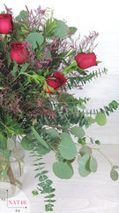Arreglo con Rosas Rojas y Limonium