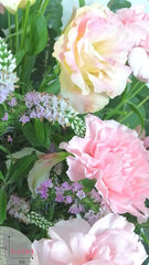 Arreglo Floral con Lisianthus Rosa Amore