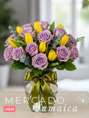 Tulipanes Amarillos con Lila Relajado