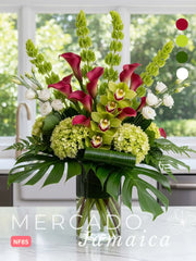 Callas Rojas Encanto con Orquídeas Cymbidium