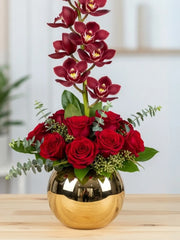 La gloria del tiempo es eterna en las flores