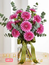 Arreglo con Dalias Fucsia