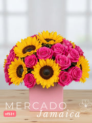 Arreglo con Girasoles y Rosas