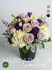 Rosas Amnesia y Hortensias: Armonía Sofisticada