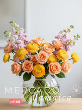 Calidez de Verano: Rosas y Ranúnculos