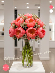 Arreglo con Peonías Elegancia Monocromática