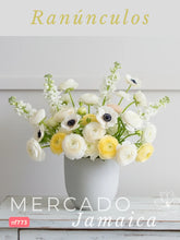 Trío Floral con Ranúnculos
