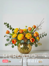 Esfera Dorada con Ranúnculos