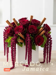 Dulce Canela con Rosas Rojas