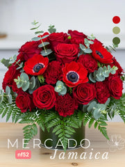 Anémonas y Rosas: Pasión Escarlata