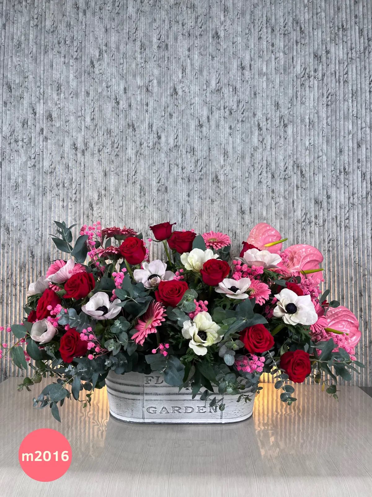Arreglo Anémonas Dulce Jardín 24 Rosas CDMX