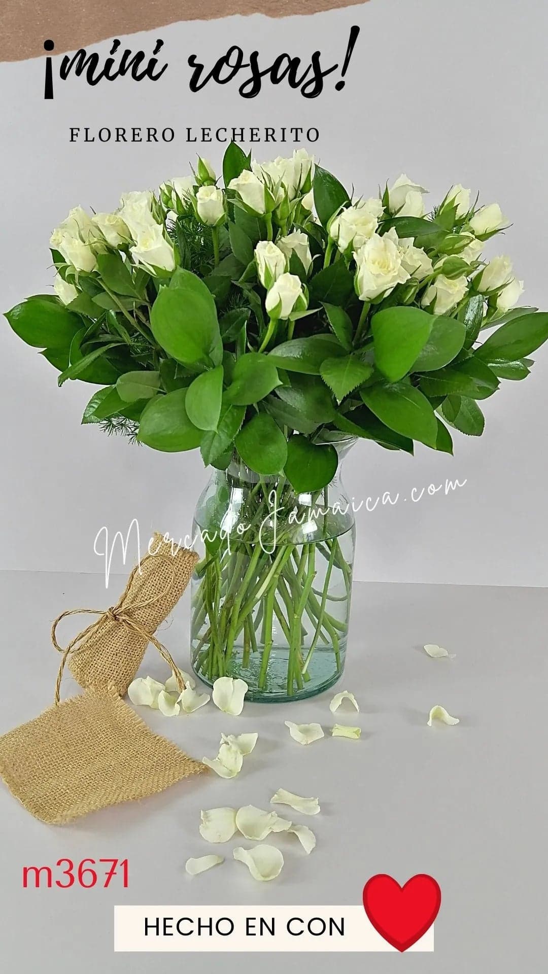 Ramo Mini Rosas Blancas Spray en Florero CDMX