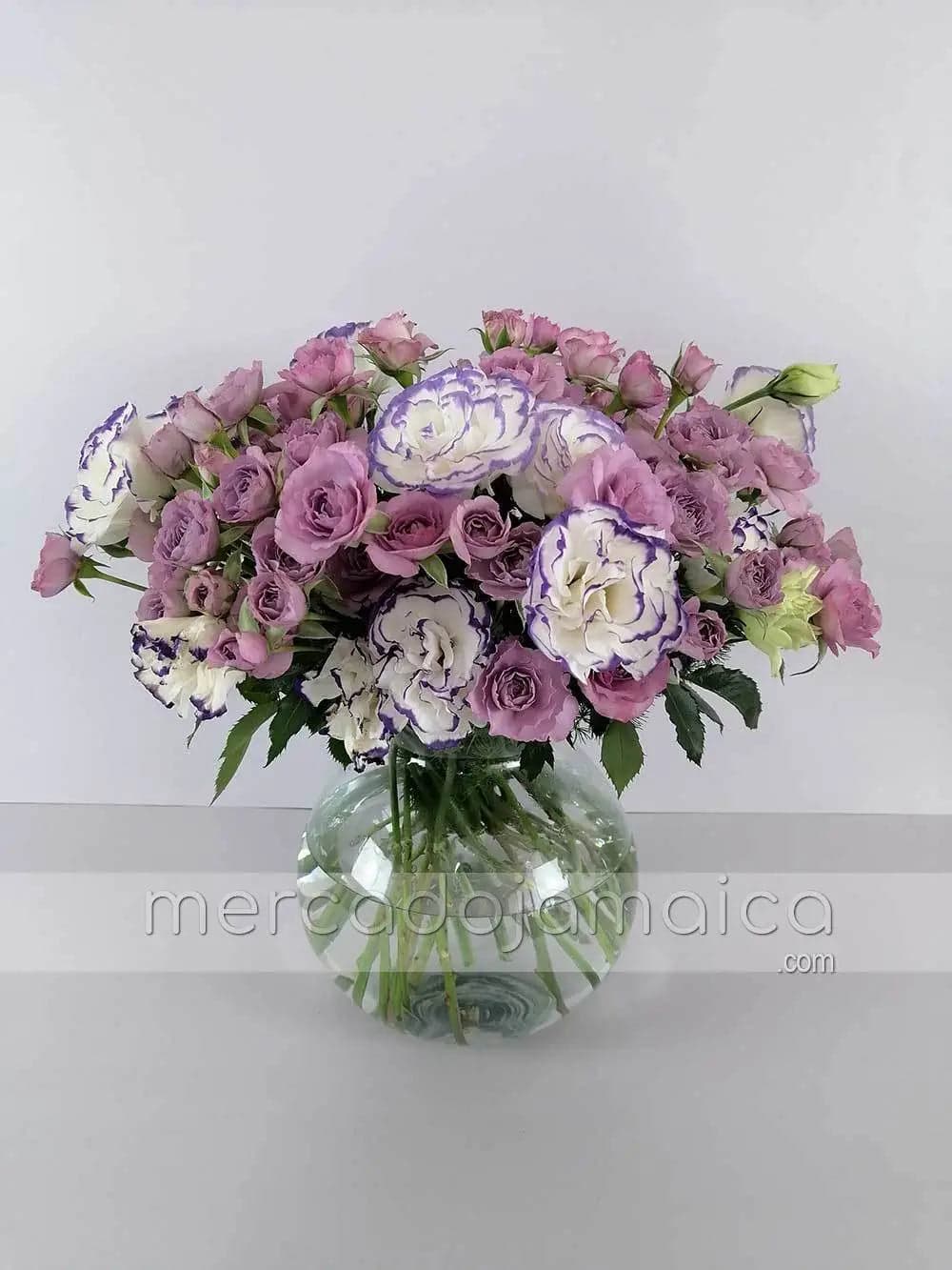 Esfera Mini Rosas Moradas con Lisianthus CDMX