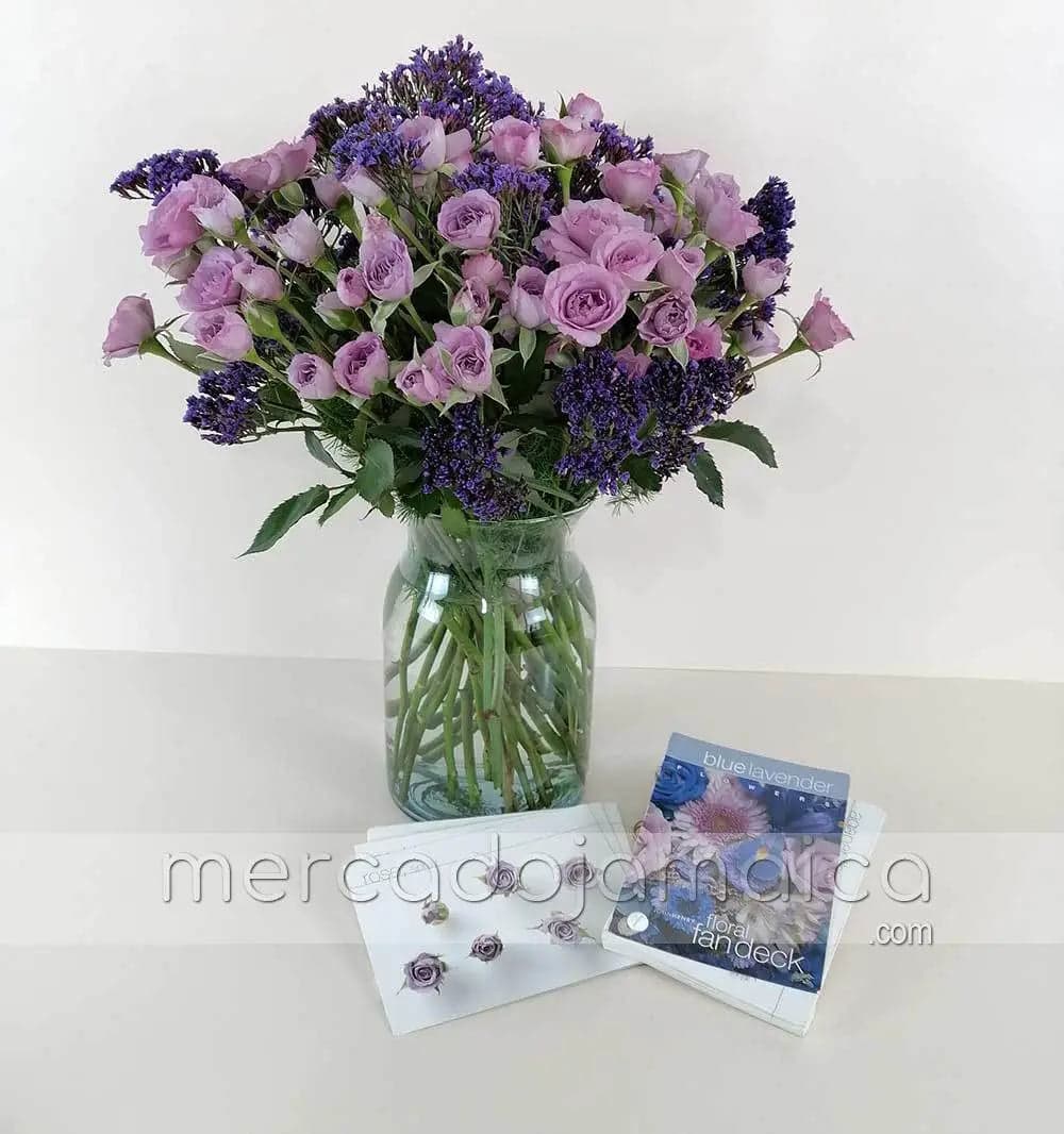 Arreglo Mini Rosas Moradas en Florero CDMX