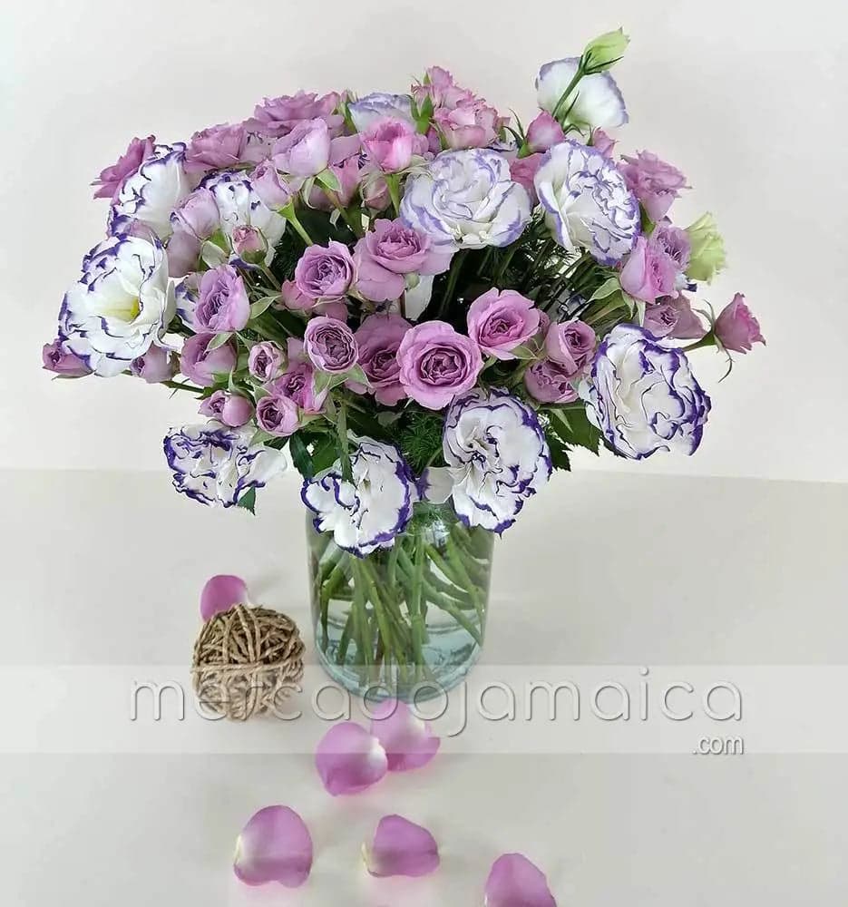 Arreglo Mini Rosas y Lisianthus Morado CDMX