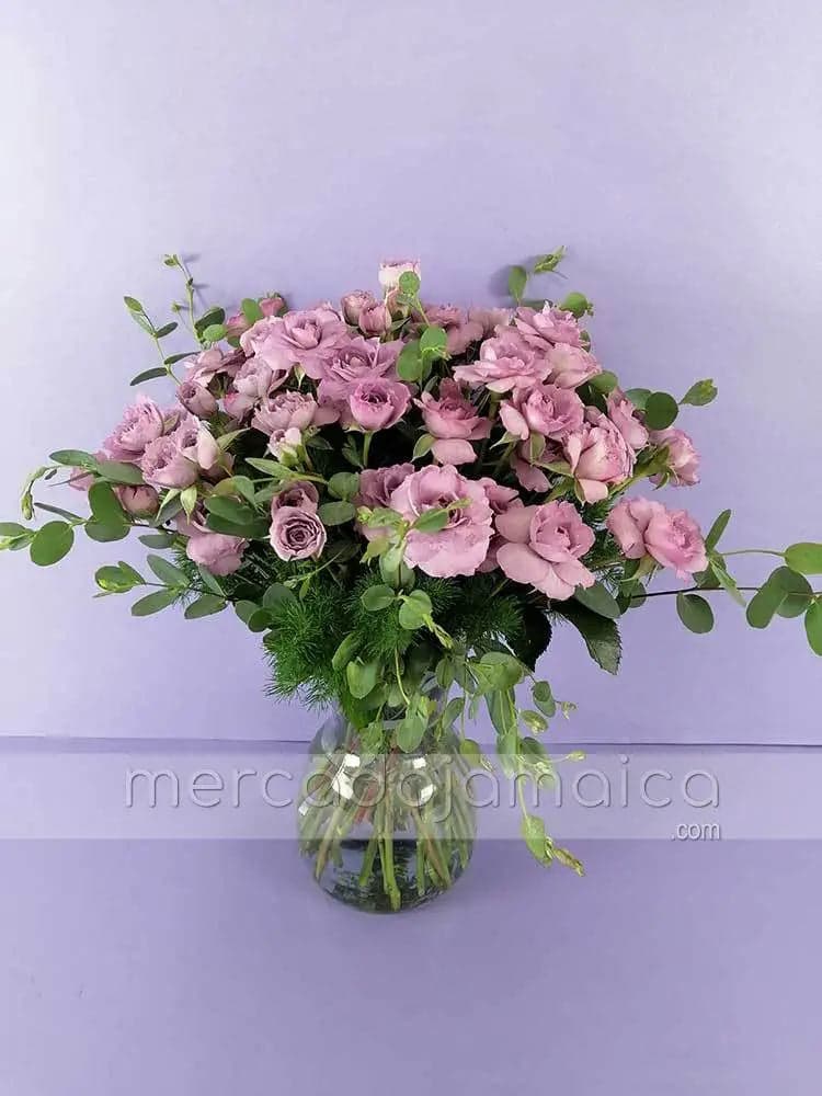 Arreglo Mini Rosas Rosa Pastel y Gunny CDMX