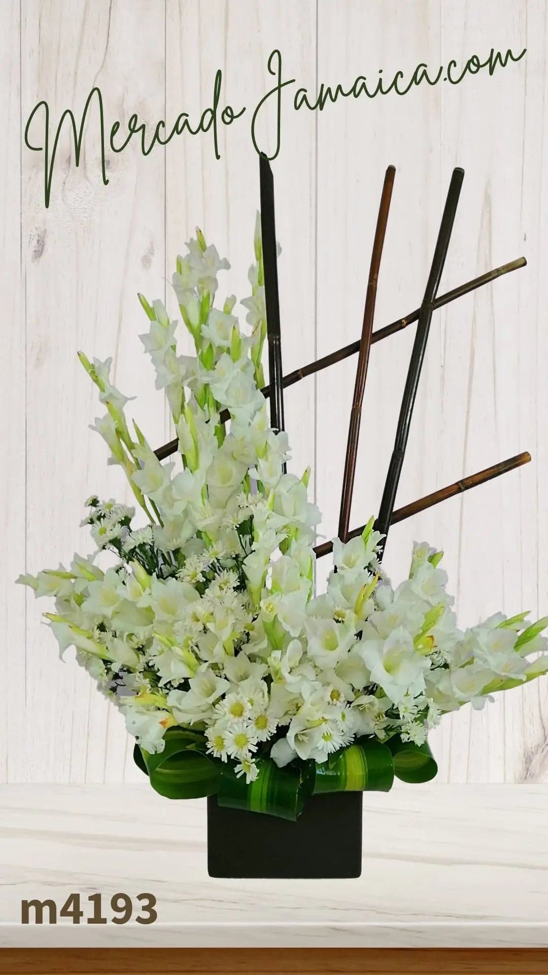 Arreglo Fúnebre 30 Gladiolas Blancas Media Luna CDMX
