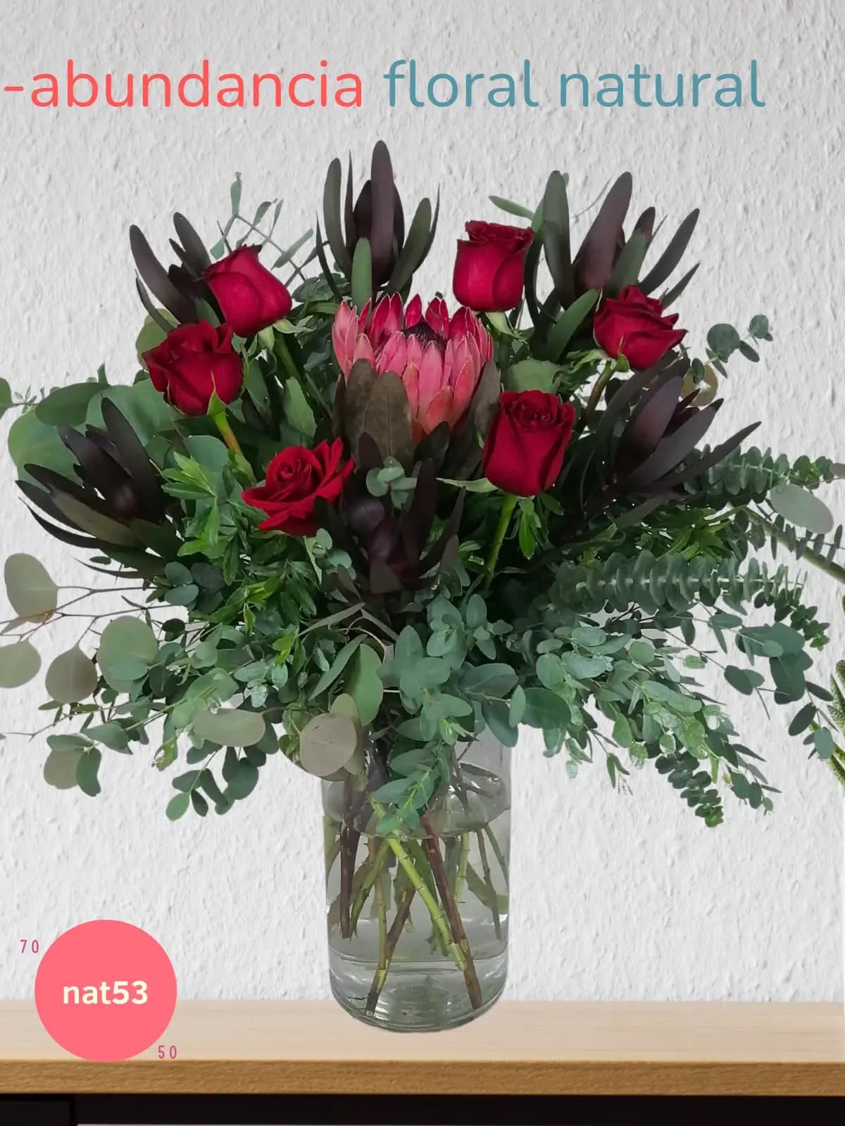 Arreglo Rosas Rojas y Safaris en Florero · CDMX