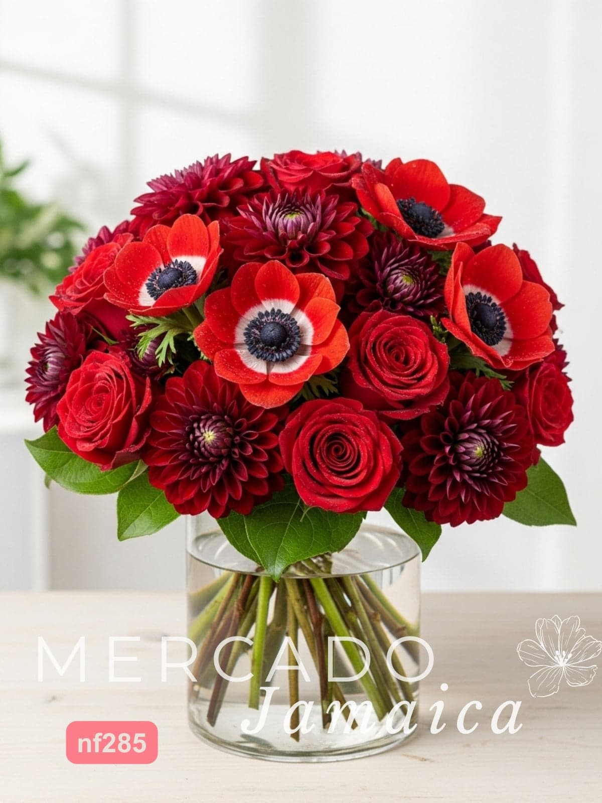 Arreglo Lujo Rojo: 24 Rosas, Dahlia y Anémona CDMX