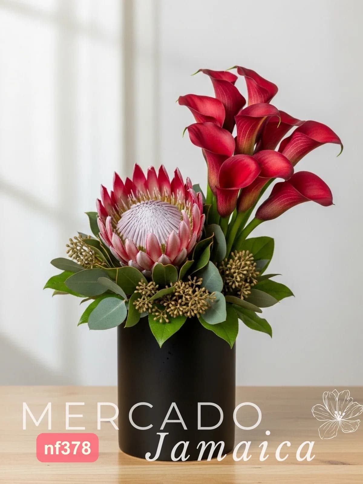 Protea King y 10 Callas Rojas en Florero CDMX
