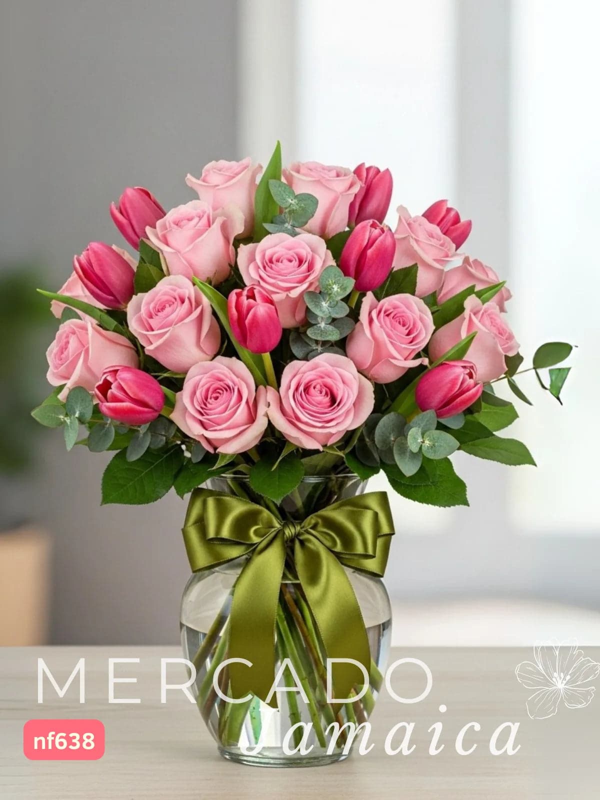 20 Rosas y 10 Tulipanes Fucsia en Florero CDMX