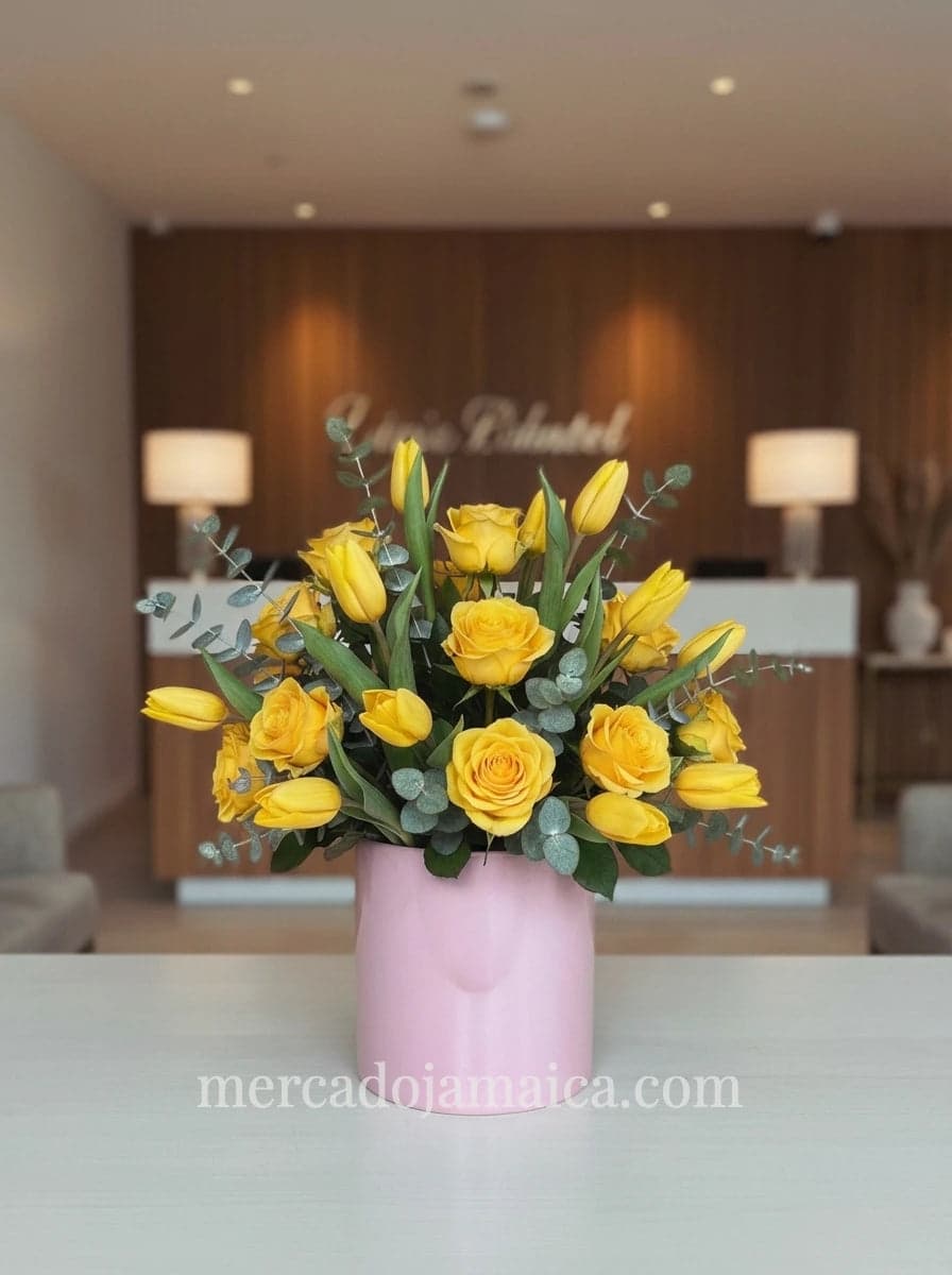 Arreglo 10 Tulipanes y 12 Rosas Amarillas CDMX