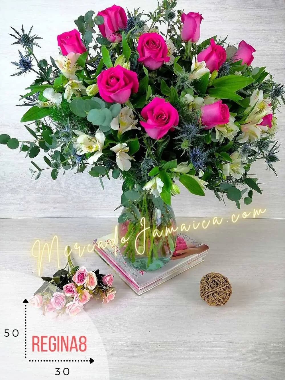 Arreglo Regina Rosas Fucsia y Astro Blancas CDMX