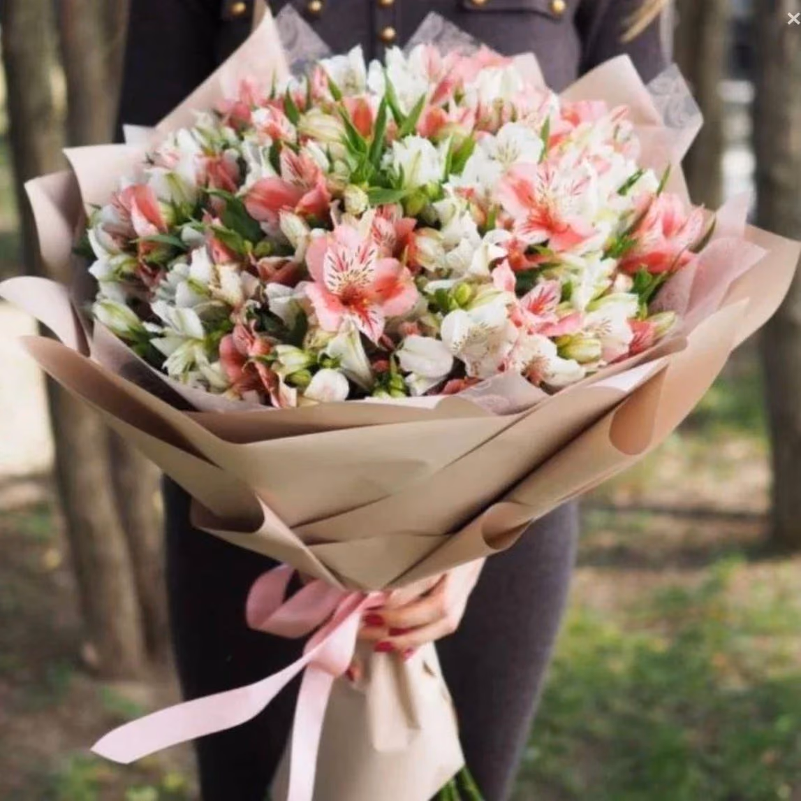 100 Alstroemerias Blanco y Rosa a Domicilio CDMX