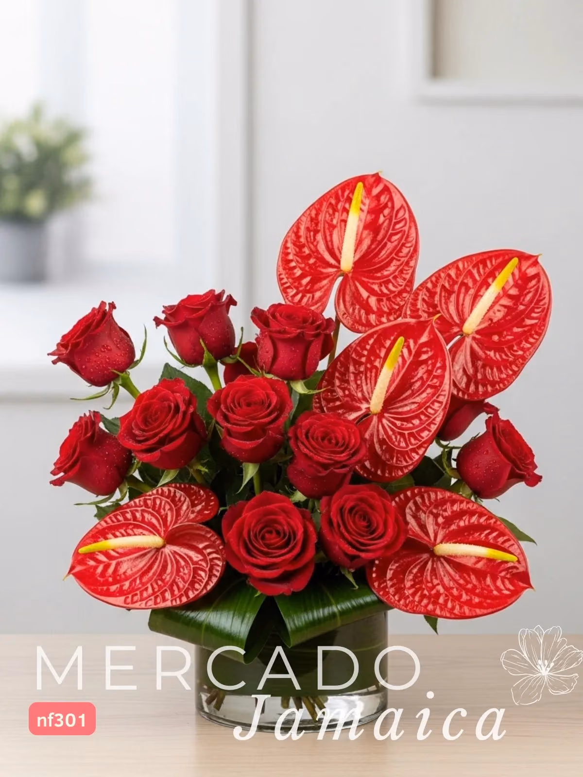 24 Rosas Rojas y 5 Anturios en Florero | CDMX