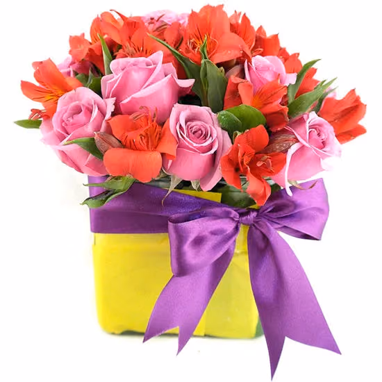 Arreglo 12 Rosas Aqua y Alstroemerias CDMX