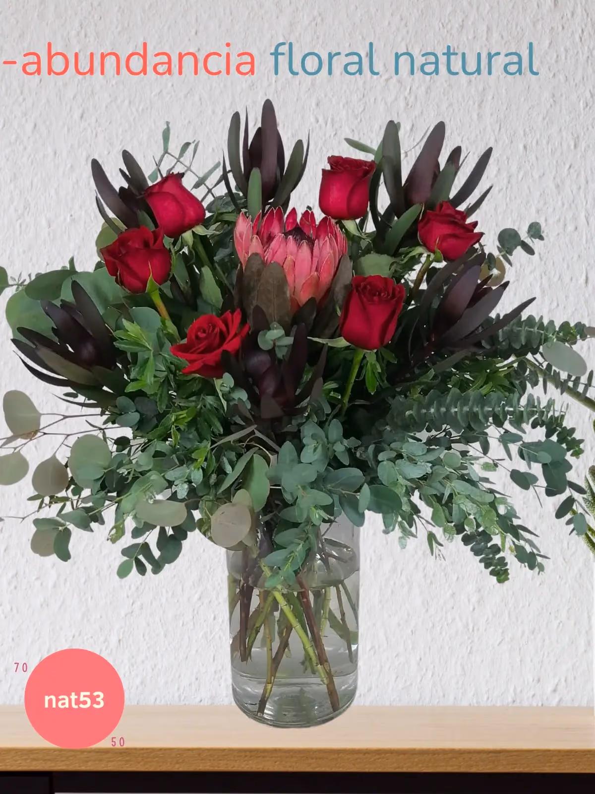 Arreglo Rosas Rojas y Safaris en Florero · CDMX