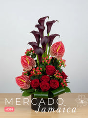 Arreglo con Callas y Anturios Rojos